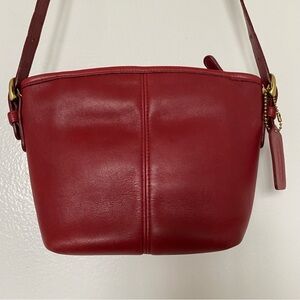 Elegant Red Leather Shoulder Bag